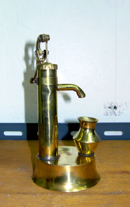 ٻҾ2 ͧԹ : J030 ҳ ҹͧͧ Antique water pump